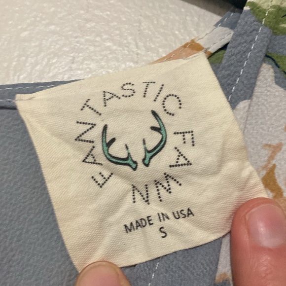 Fantastic Fox Floral Romper Grey Gray Half Sleeve - Size S - Picture 2 of 4